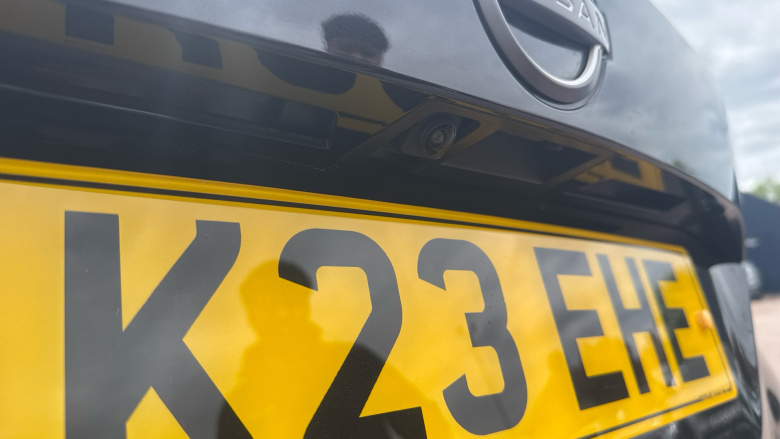 Nissan Juke 1.0 DiG-T 114 Tekna 5dr Petrol Hatchback